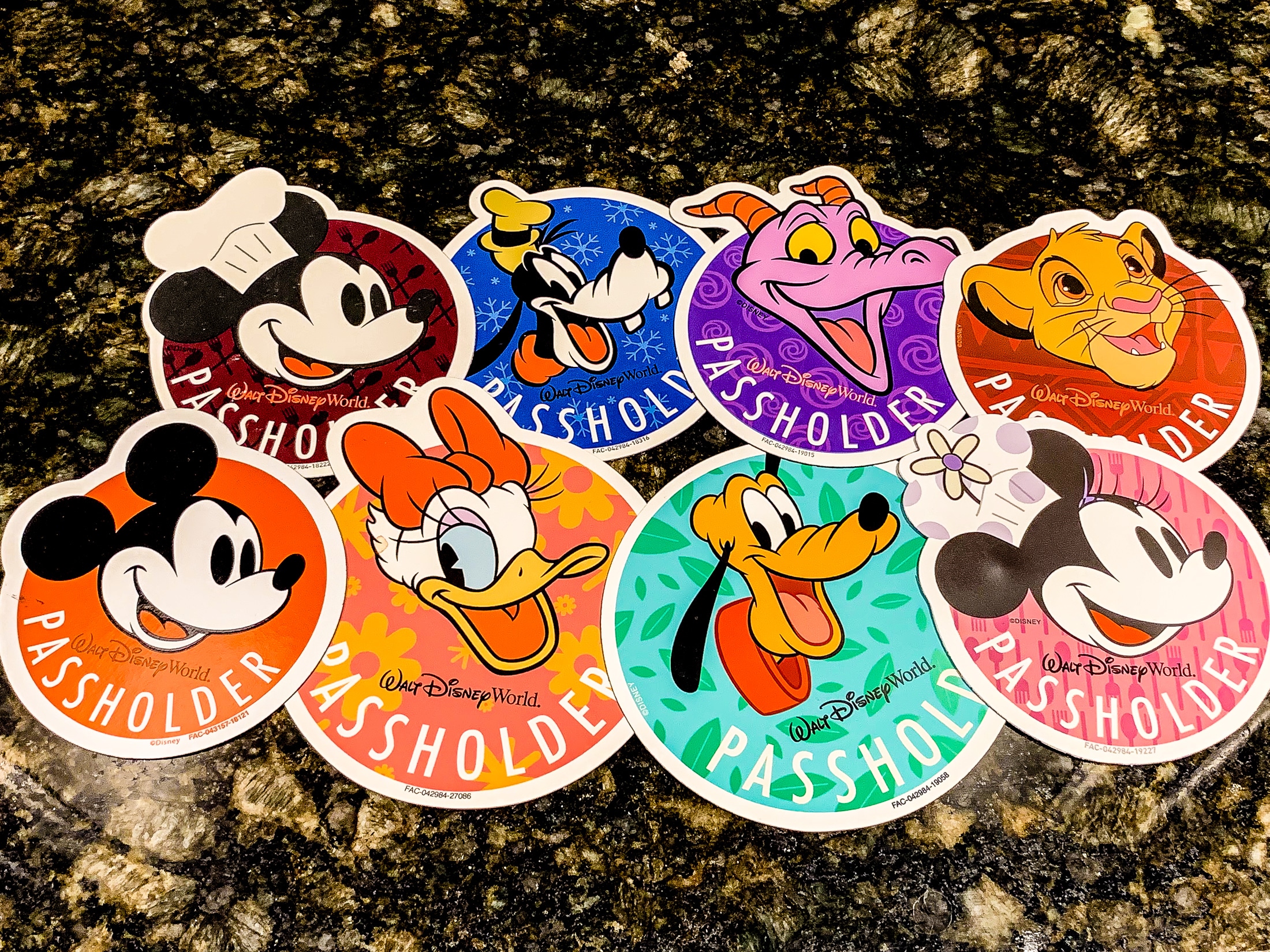 Details about   Disney Passholder Mickey Mouse Green Magnet 2020 