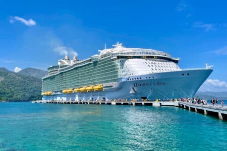 Are cruises worth it? Pros and Cons of Cruises 9